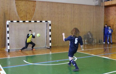 Футболисты