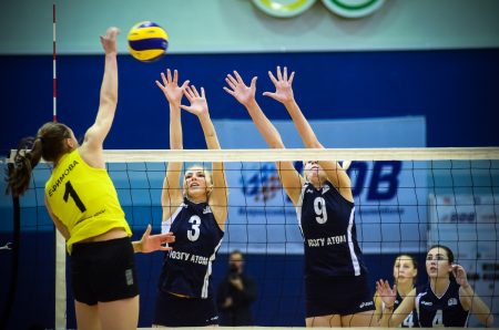 Волейболистки