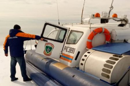 Приморские спасатели с  1  марта  усиливают патрулирование в Амурском и Уссурийском заливах