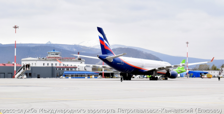 Авиалайнеры из Москвы и с Камчатки 18   апреля прилетают  во Владивосток с  опережением