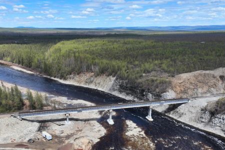 В Хабаровском крае достроен последний мост Тихоокеанской железной дороги